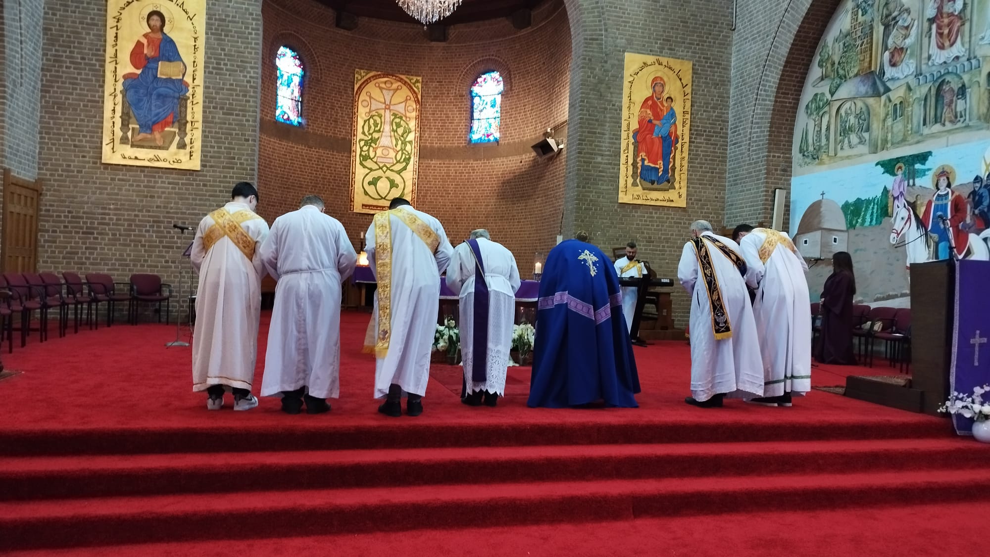 جانب من صور قداس الاحد الثالث من الصوم وصلاة الجناز عن روح المرحوم